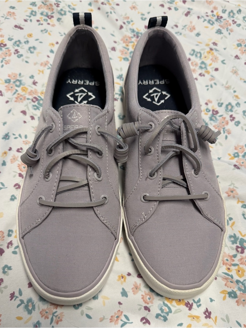 Sperry Women’s Lavender/Gray Canvas Shoes, size 10